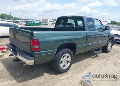 2000 Dodge Ram 1500 St z USA, uszkodzony, nr VIN 3B7HC13Y1YG139689